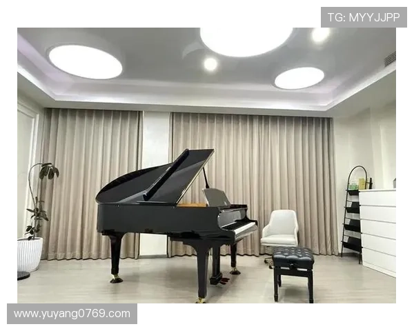 佛罗伦萨俱乐部的辉煌历程与意大利足球艺术精神的传承之路 佛罗伦萨俱乐部的辉煌历程与意大利足球艺术精神的传承之路