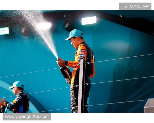 F1赛季格局生变新规引发车队博弈冠军之争再度升级全球关注焦点 F1赛季格局生变新规引发车队博弈冠军之争再度升级全球关注焦点