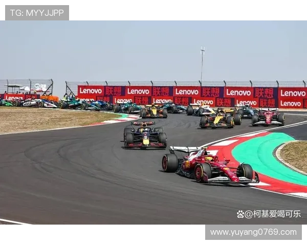 F1新赛季揭幕战回顾 车队变动与技术革新引领赛事新风向