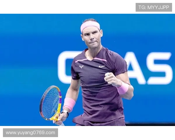 网球大师赛激战正酣 纳达尔再度挑战年轻新星争夺冠军荣耀 网球大师赛激战正酣 纳达尔再度挑战年轻新星争夺冠军荣耀