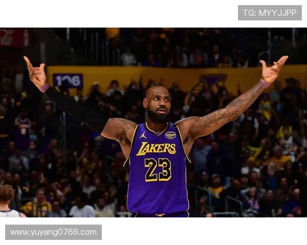 詹姆斯迎来生涯新高纪录，湖人队艰难逆转勇士取得连胜